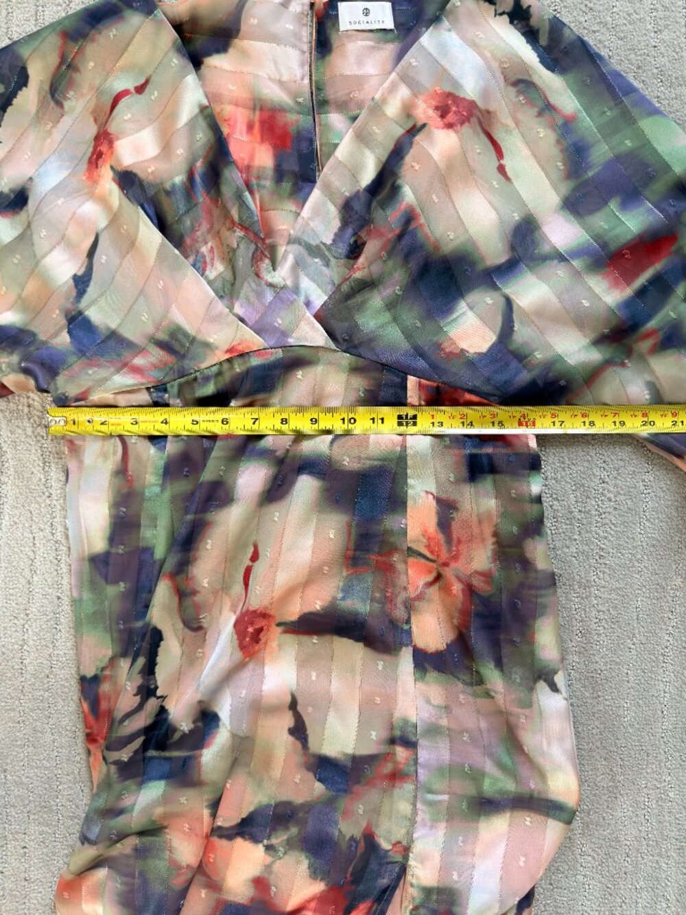 **Socialite Metallic Mixed Print Long Sleeve Midi Dress ✨🌸** - Picture 8 of 12